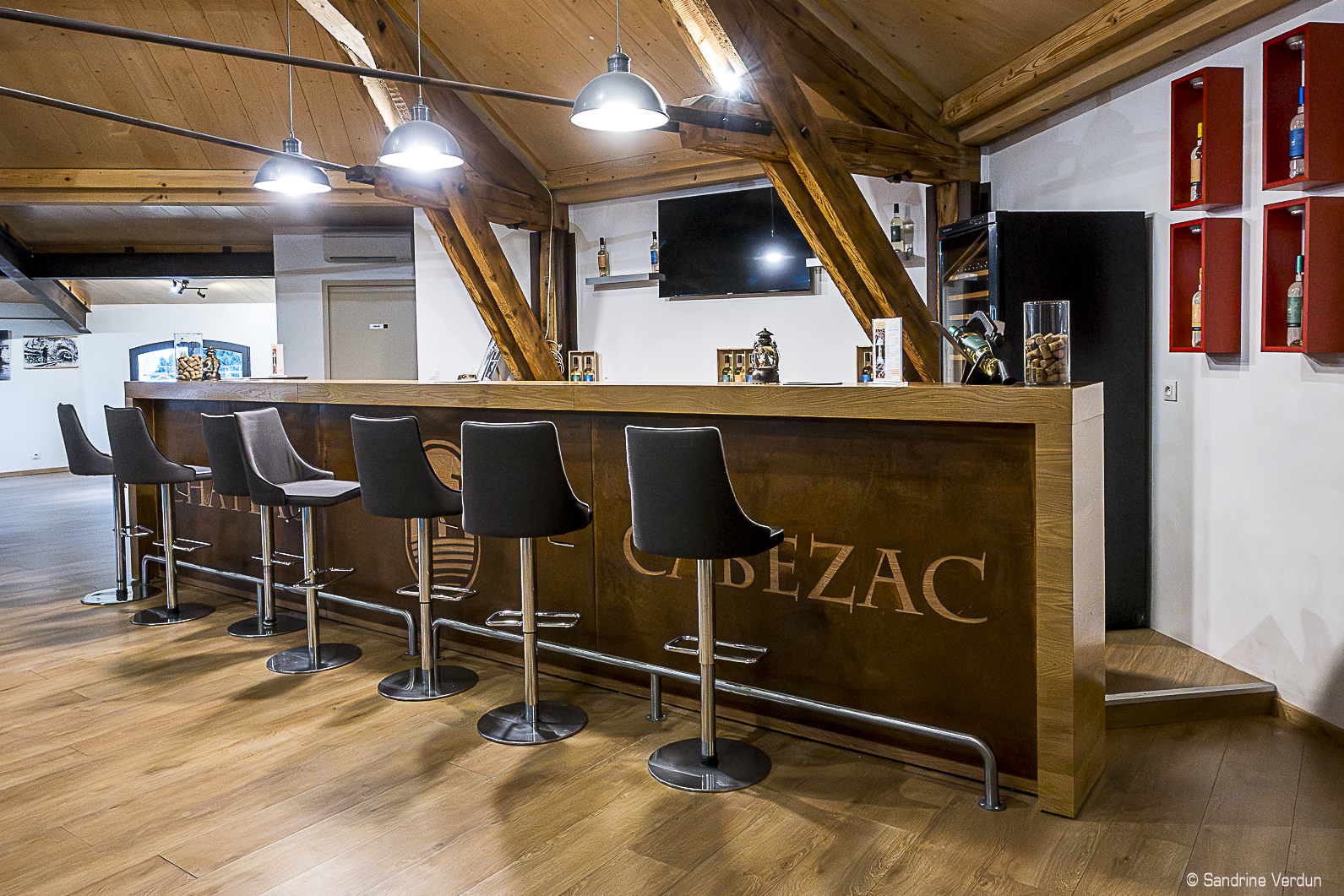 ChateauCabezac-Caveau-1104 Caveau de dégustation et boutique de vente directe du Château Cabezac Vignoble Enguenya à Bize-Minervois